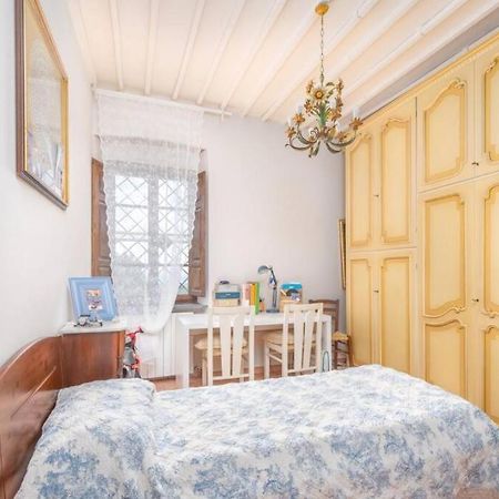 Uno Spazio Di Relax In Toscana Lägenhet Buti Exteriör bild