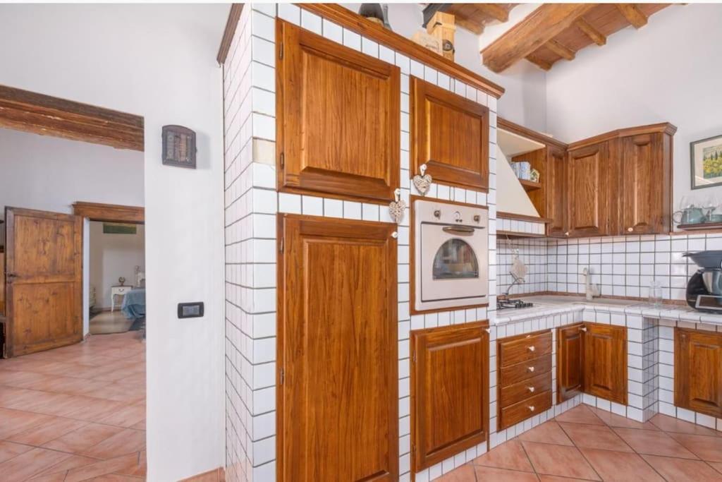 Uno Spazio Di Relax In Toscana Lägenhet Buti Exteriör bild