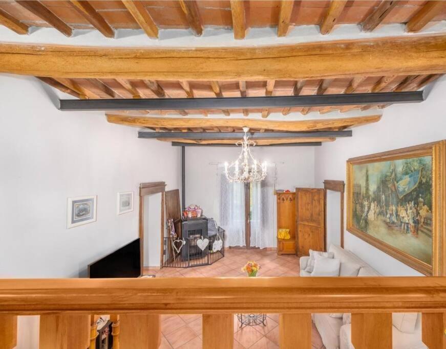 Uno Spazio Di Relax In Toscana Lägenhet Buti Exteriör bild