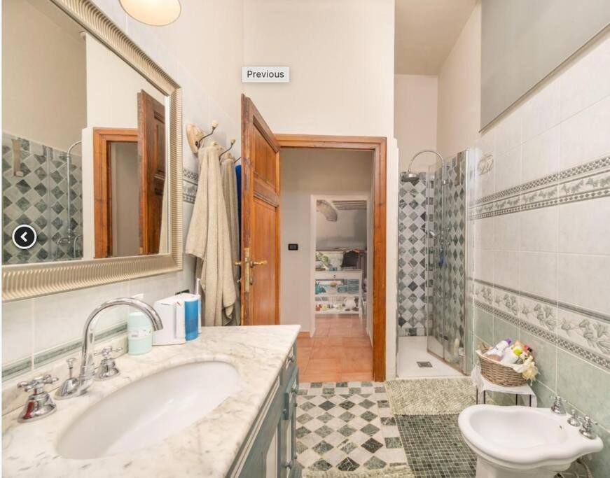 Uno Spazio Di Relax In Toscana Lägenhet Buti Exteriör bild